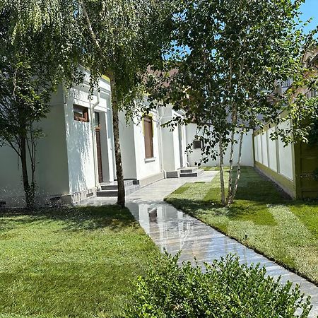 Jmr Royal -Luxury Rooms & Private Sauna Constanta Ngoại thất bức ảnh